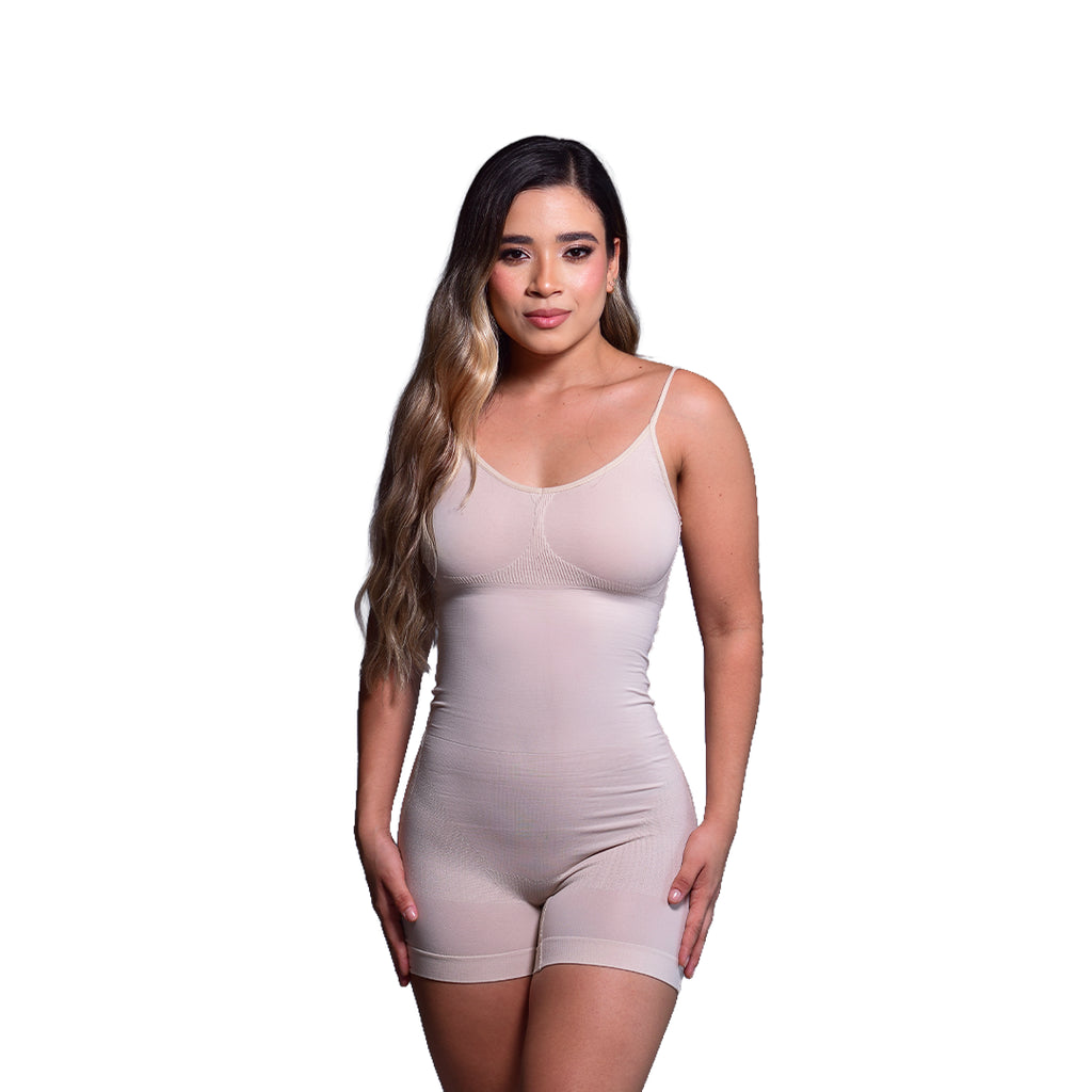 Faja Tejida Pierna Corta con Tiras